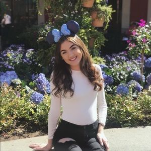 Meet your Posher, Alexie